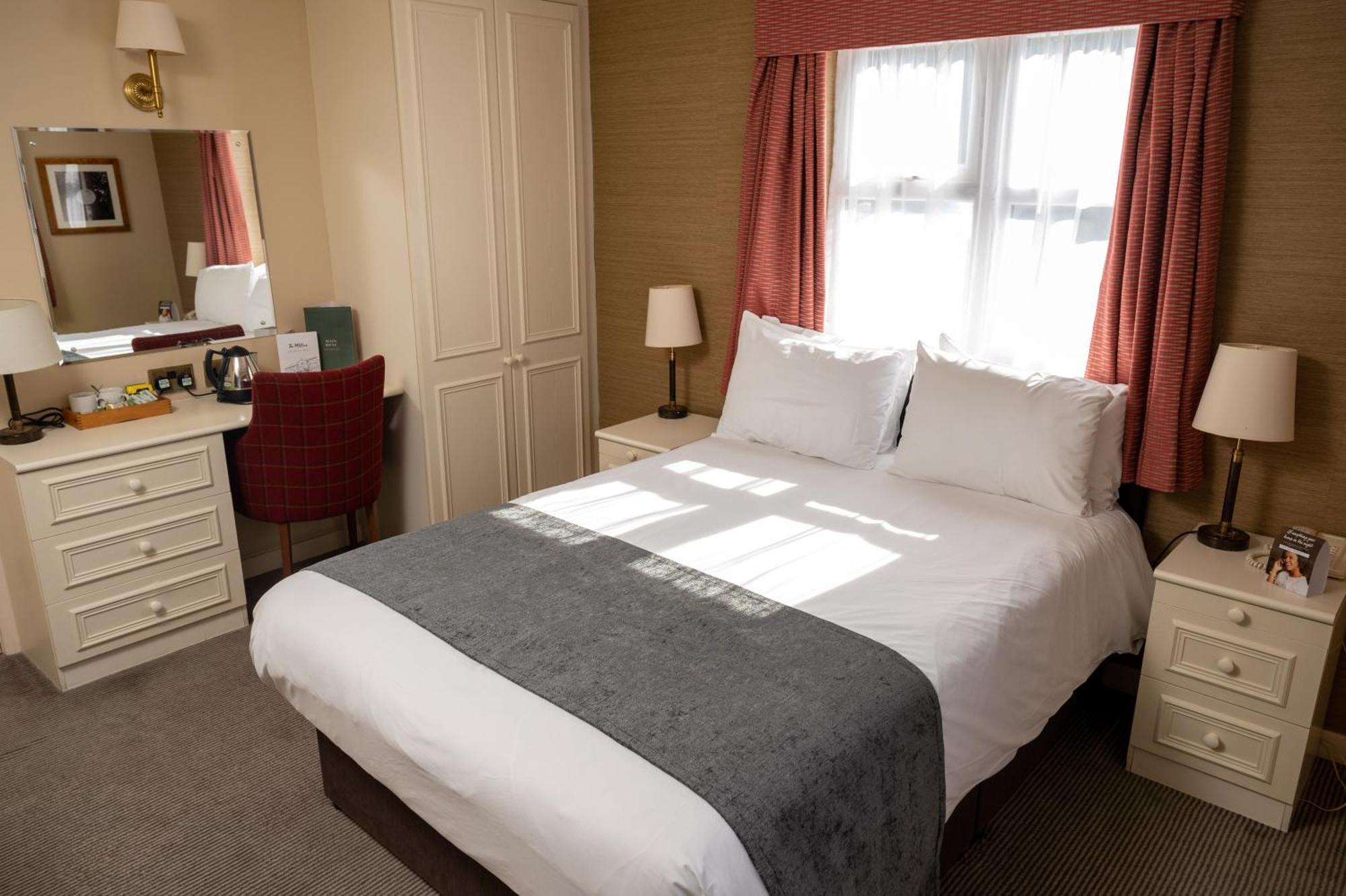 Millers Hotel By Greene King Inns Sibson  外观 照片