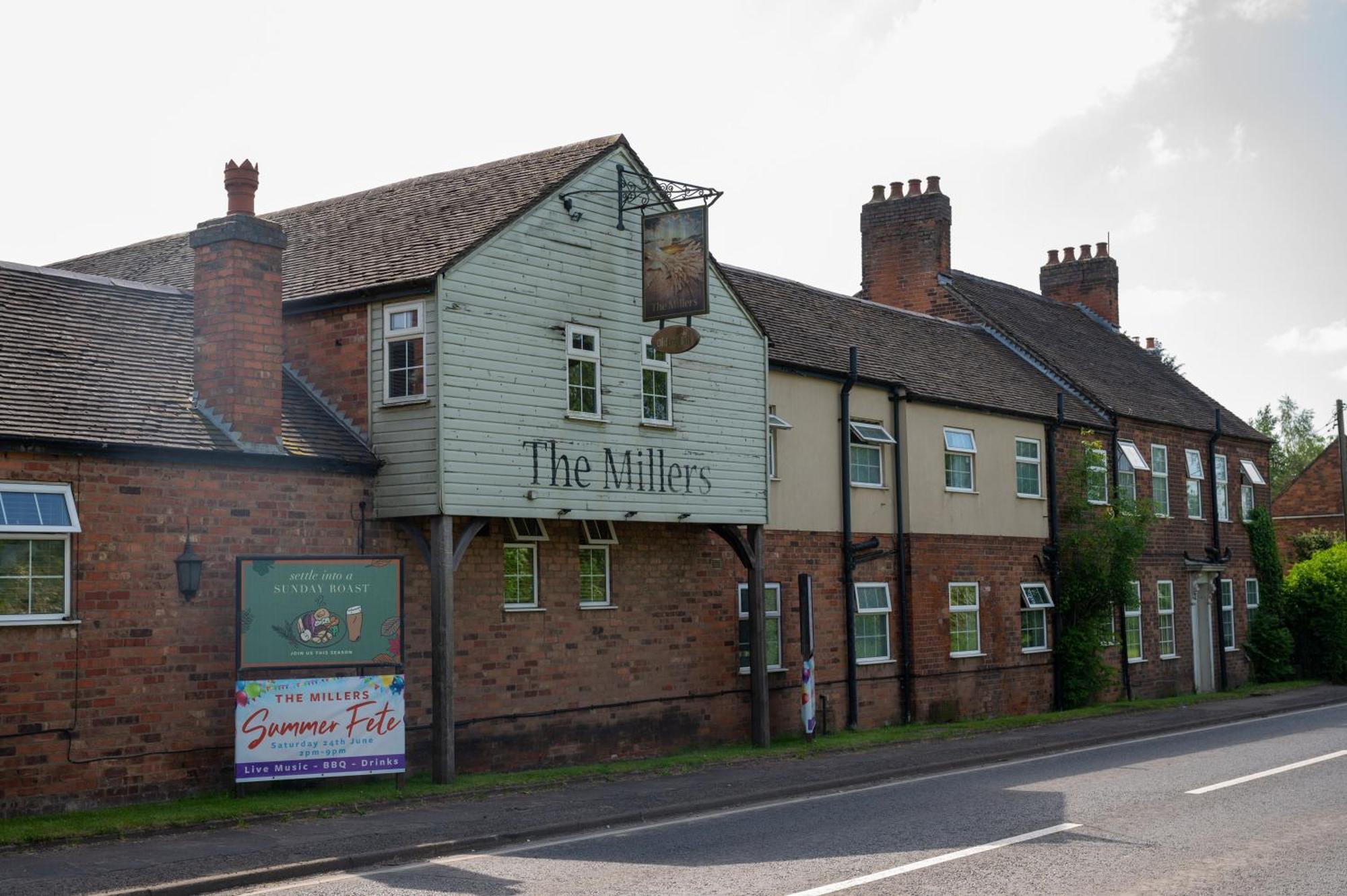 Millers Hotel By Greene King Inns Sibson  外观 照片